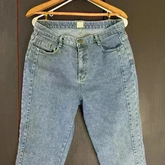 Coca Realdeni Korea 32 Jeans Cropped Frayed Thick Womens Pants Denim Trendy‎ - Picture 2 of 13